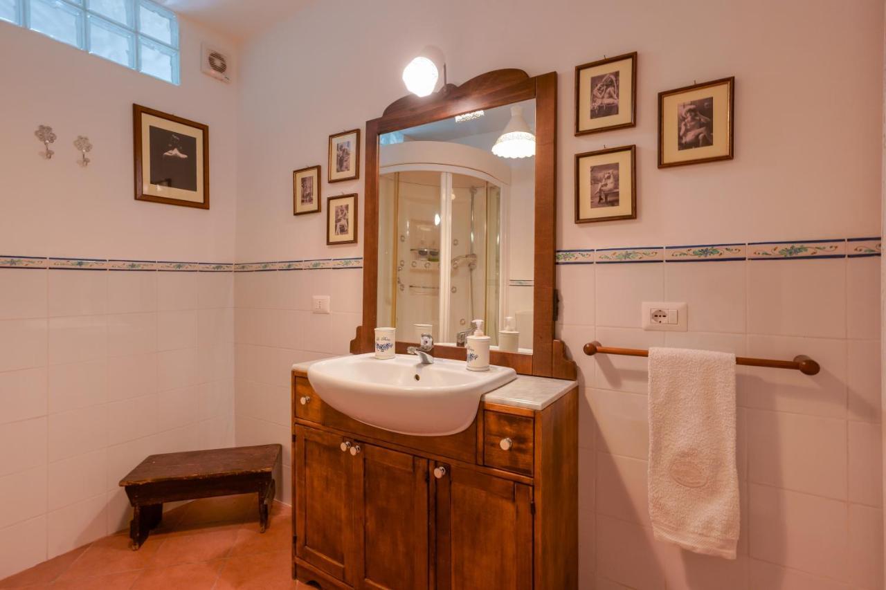 B&B Il Melograno Taranto Bagian luar foto