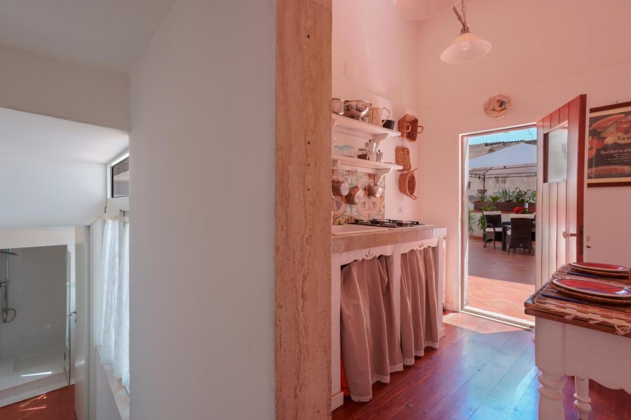 B&B Il Melograno Taranto Bagian luar foto